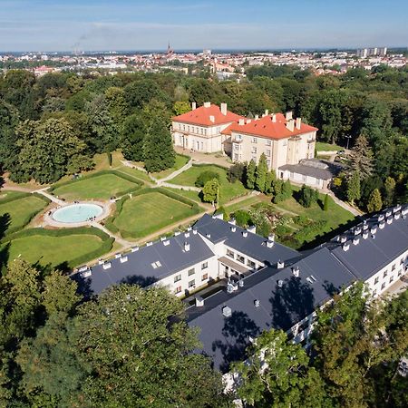 Centrum Rehabilitacji Społecznej i Zawodowej ZAZ Słoneczne Wzgórze Tarnów Exterior foto